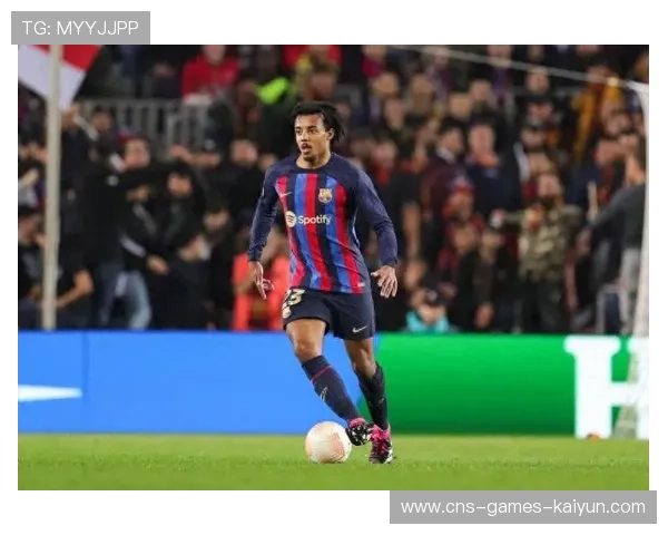 西甲巴萨替补登场点燃比赛,主场气氛沸腾 西甲巴萨替补登场点燃比赛,主场气氛沸腾